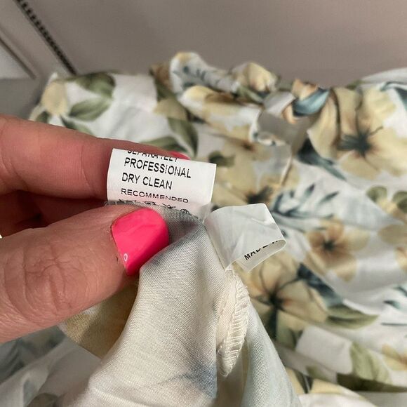 Avant Look Women's Puff Sleeve Off The Shoulder Floral Pleated Dress Cream Size - Picture 13 of 14